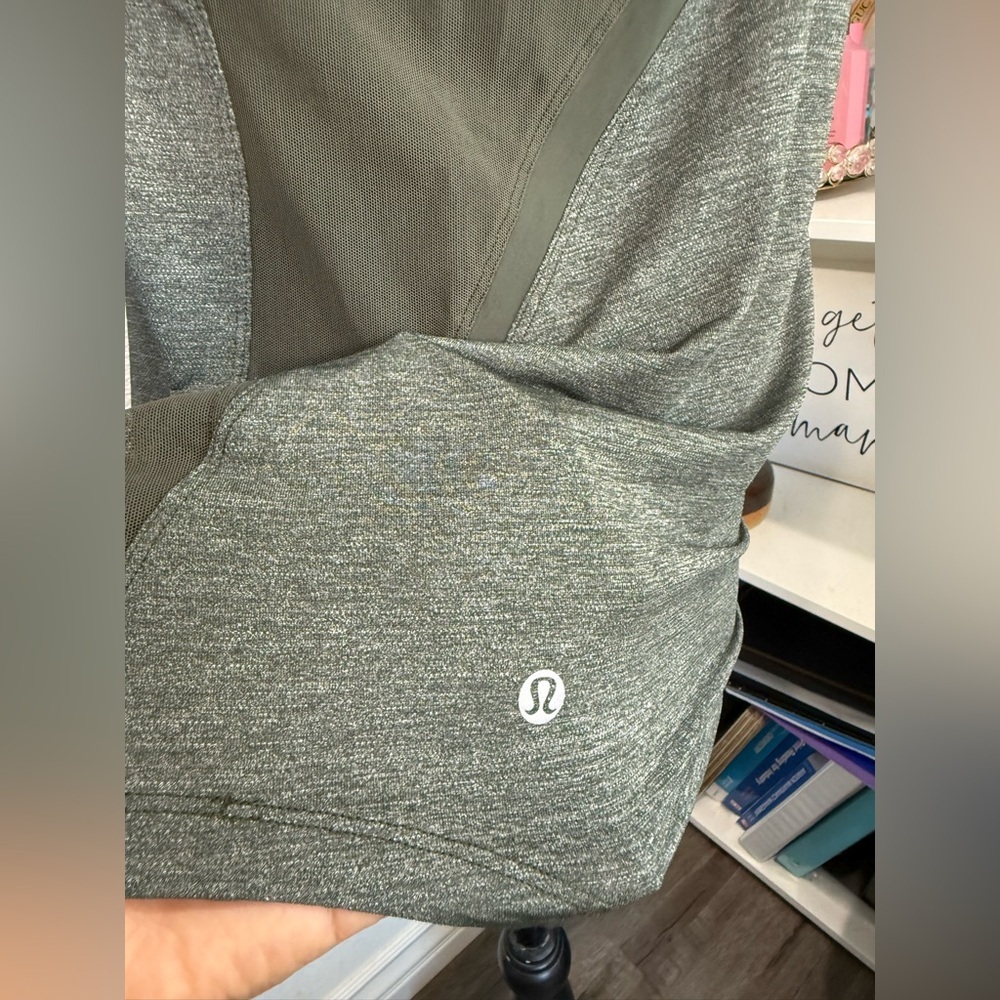 Lululemon Run Off-Route Tank top size 6 - Picture 7 of 8